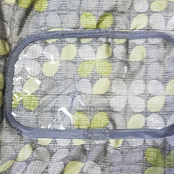 Kids gray and green print grocery cart cover - Picture 7 of 7